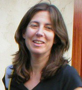 Headshot of Elizabeth Marchant in a navy shirt.